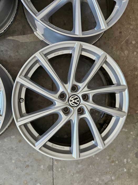 Alufelgi 19" 5x112 VW Passat B6 B7 B8 CC Golf VII R-line Tiguan Touran Caddy T-roc