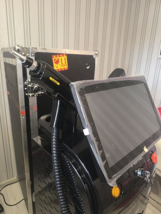 Професійний ,Діодний лазер пікосекундний   2в 1/ 808 1064 755nm