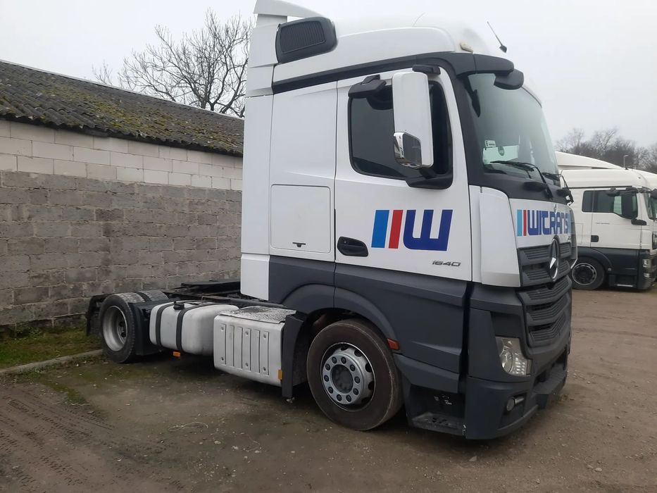 Mercedes-Benz ACTROS  samochód od początku w naszej firmie-nowe tacho