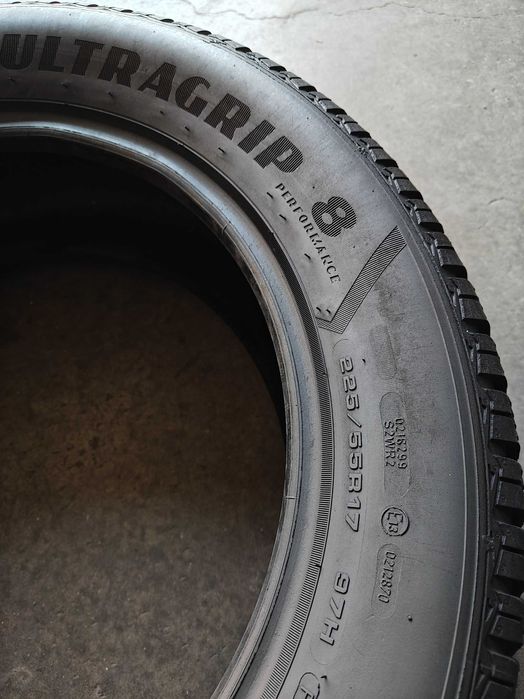 2шт R17 225 55 шини зимові 22р GoodYear Ultragrip8 гарний стан