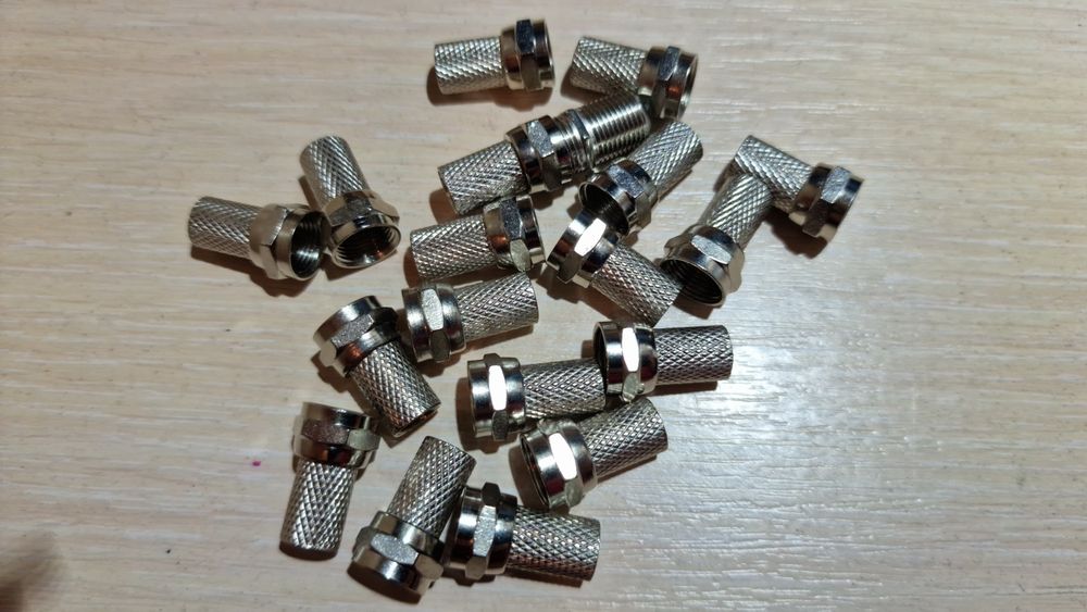 Набор F-разъемов для ТВ кабеля (19 шт.)