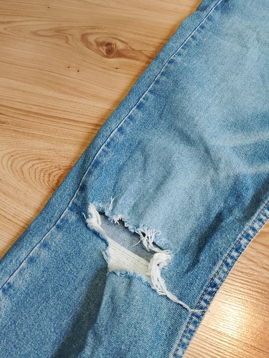 Niebieskie Męskie Spodnie Jeansowe Dżinsowe Z Przetarciami  Levi's 519