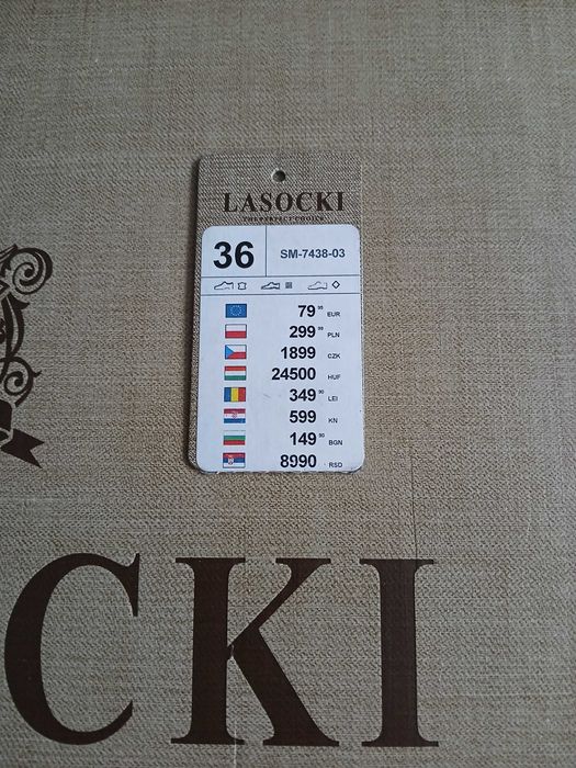 Kozaki damskie Lasocki skóra jak nowe