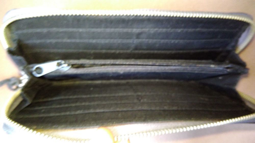 Carteira porta notas/moedas/cartões, Old Navy.