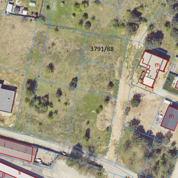 Działka budowlana Sowice 538 m² – pohled 2