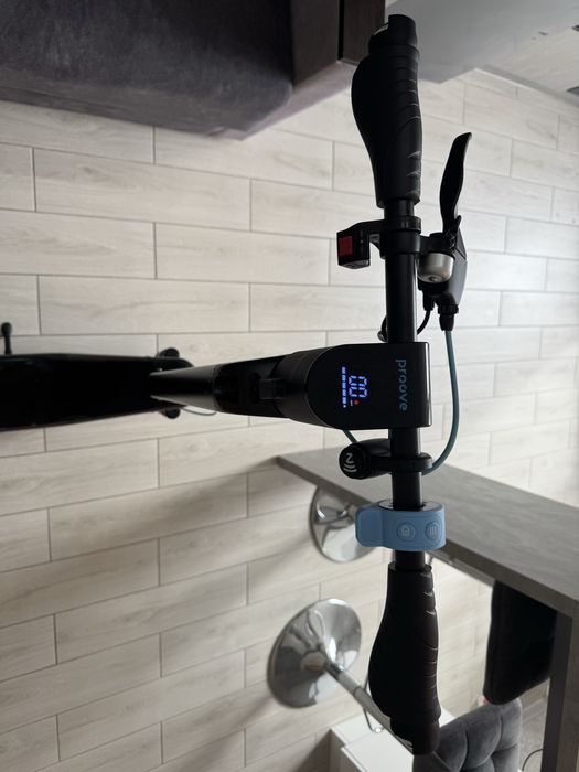 Самокат Proove Urban Plus Electic Scooter