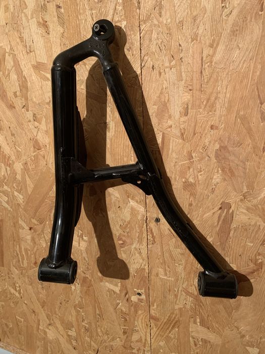 Ричаг передній нижній лівий доя квадроциклів Yamaha Grizzly 700-500