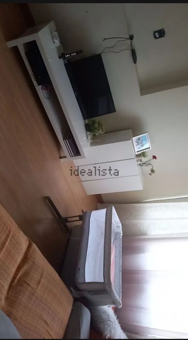 Alugo quarto em Queluz Belas na rua das Finanças