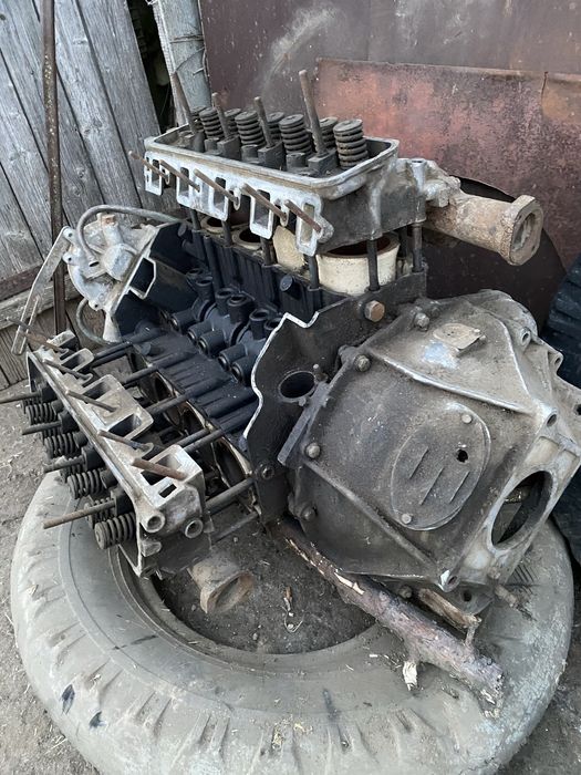 Блок двигуна з шпильки блока ГАЗ-53 ГАЗ-66