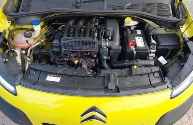 CITROËN C4 CACTUS 1.2i 82CV PureTech Feel HM01 10B208 PARA PEÇAS