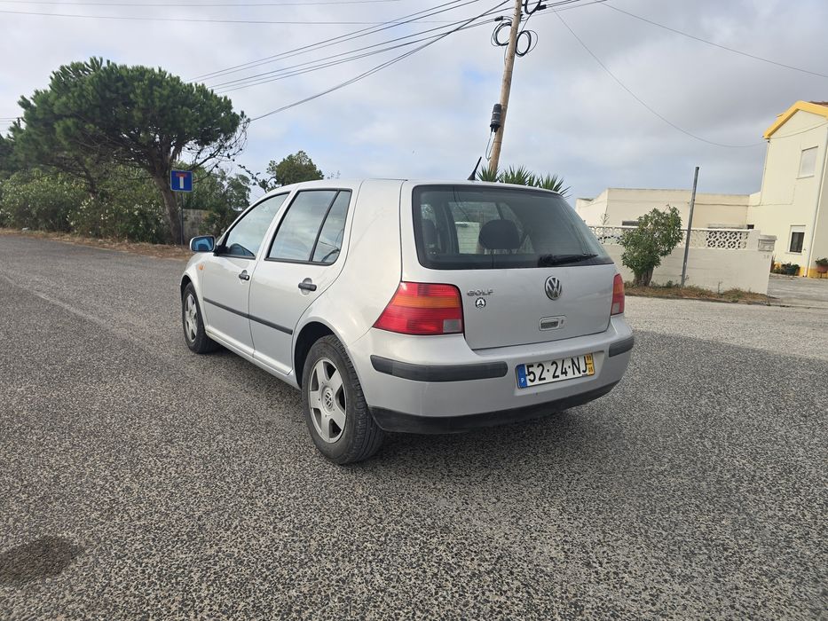 Volkswagen Golf 1.4i