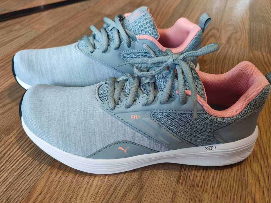 Кросівки Puma, 39 розмір
