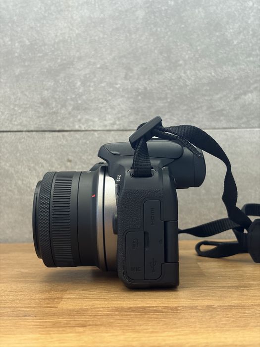 Canon r10 + rf 18-45