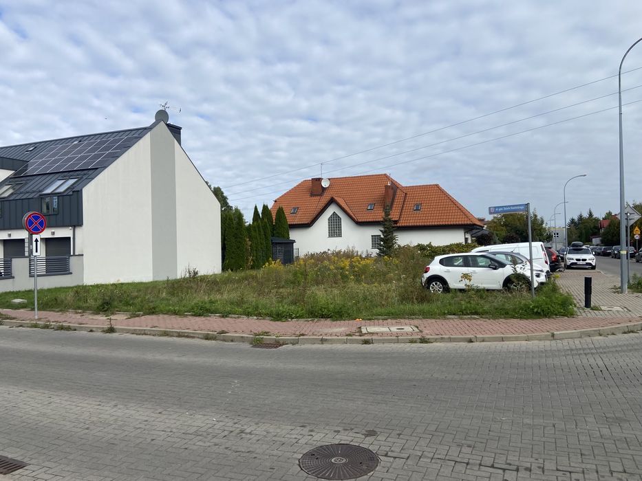 Dzialka budowlana 559m2