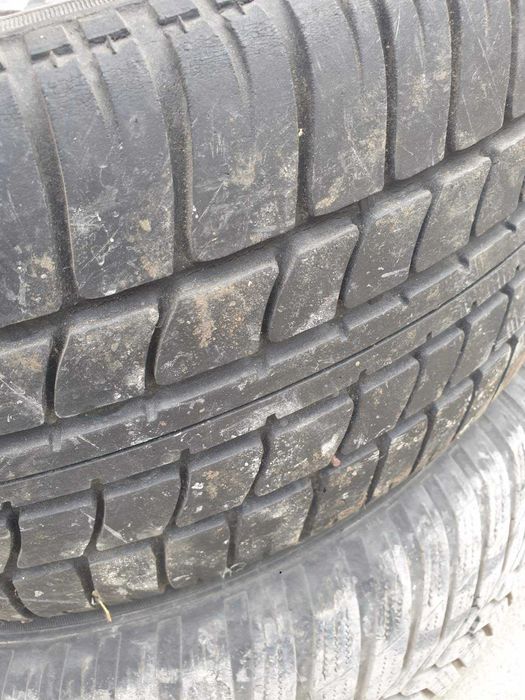 Продам шини FIRESTONE 205/50 16 87W