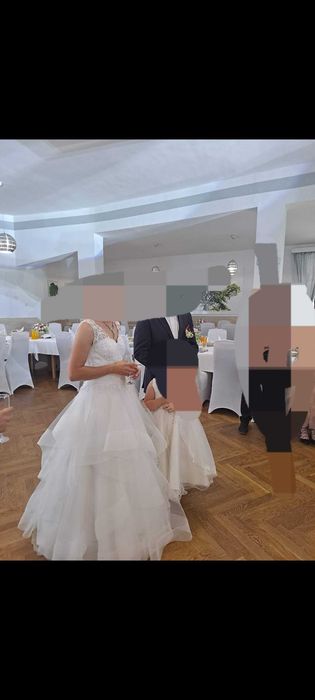 Piękna suknia ślubna