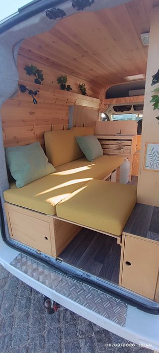 Campervan Citroen Jumpy de 2007 (Especial Dormitório)