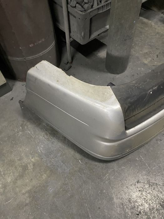 Para-choques traseiro  e46 fase 1