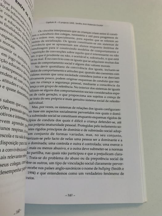 Condutas agressivas na idade escolar, de Fuensanta Cerezo Ramírez