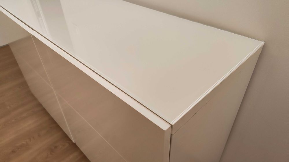 Aparador Besta Ikea