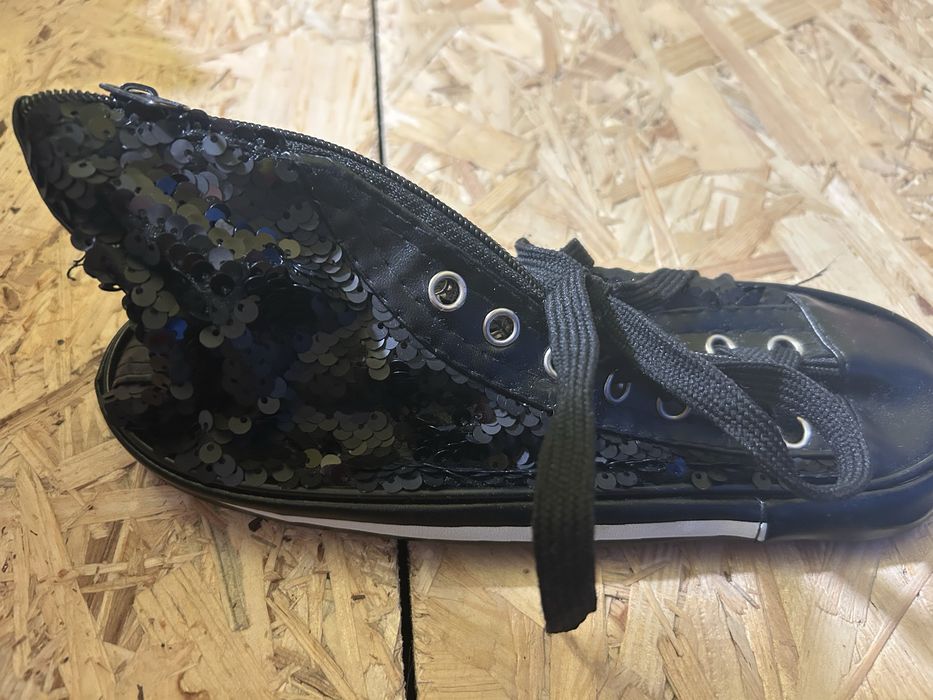 Piornik Nowy but trampek na zamek