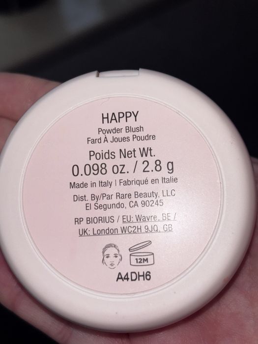 Rare beuty happy róż
