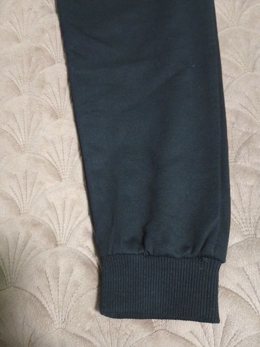 Штани спортивні не утеплені