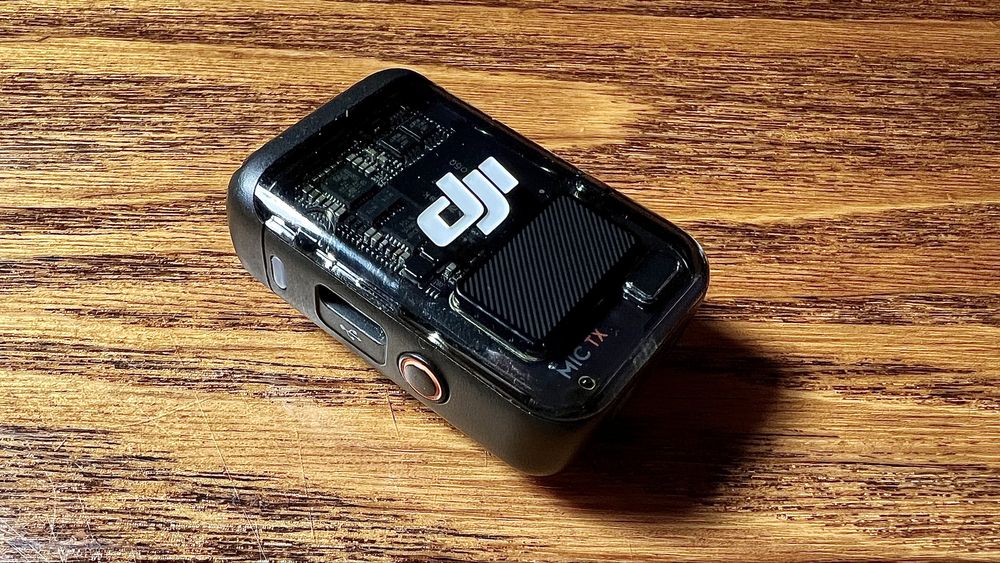 DJI Mic 2 transmitter, тільки передавач/мікрофон та кабель