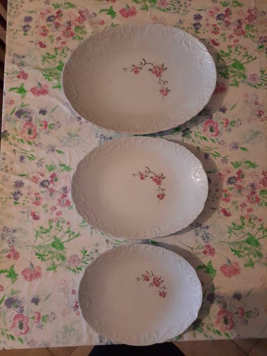 Loiça de porcelana da marca SPAL