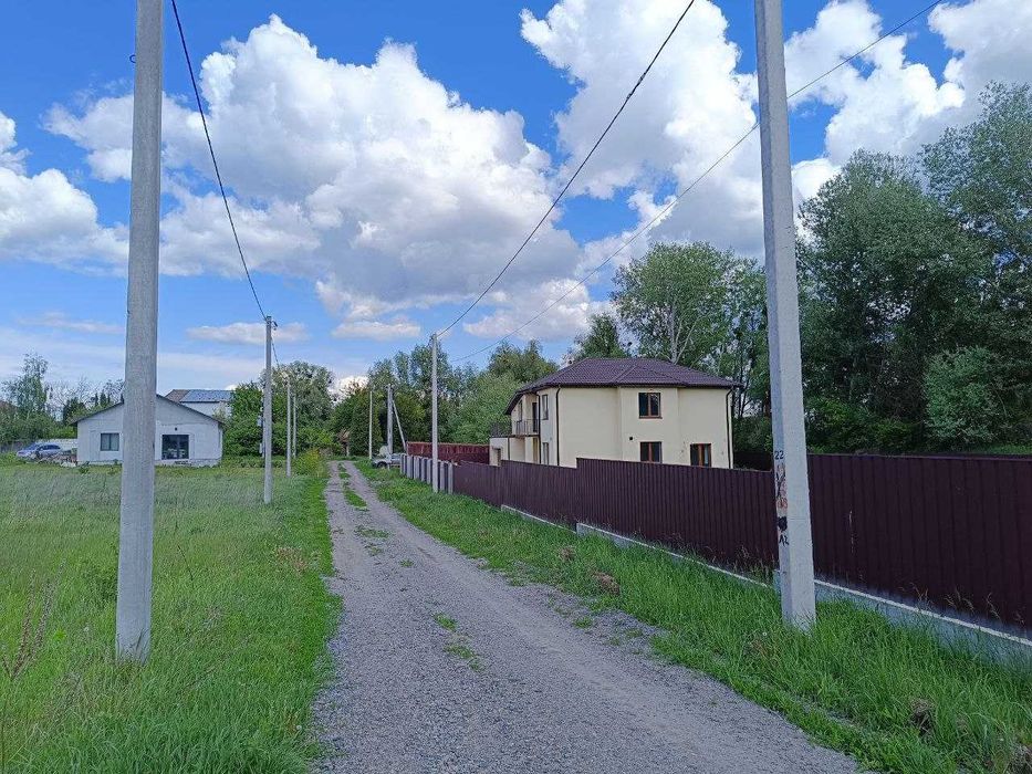 Гостомель, продаж ділянки 6.46 соток! Поруч нові будинки! Ділянки закрити деревами від других вулиць! Релаксмісце! Власник! Без комісії та скритих %!