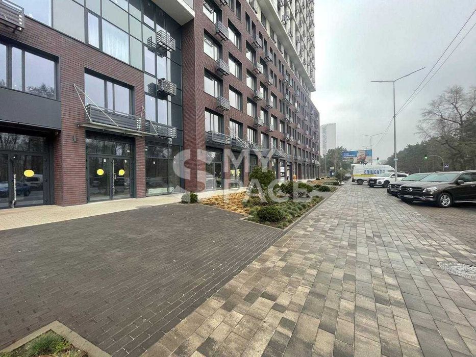 Фасад Приміщення 190м2 Новий Автограф Мстиславича 22 | Дарницький бул