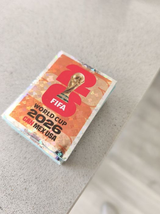 Lote 160 Panini cromos do Mundial 2026 c/ repetidos
