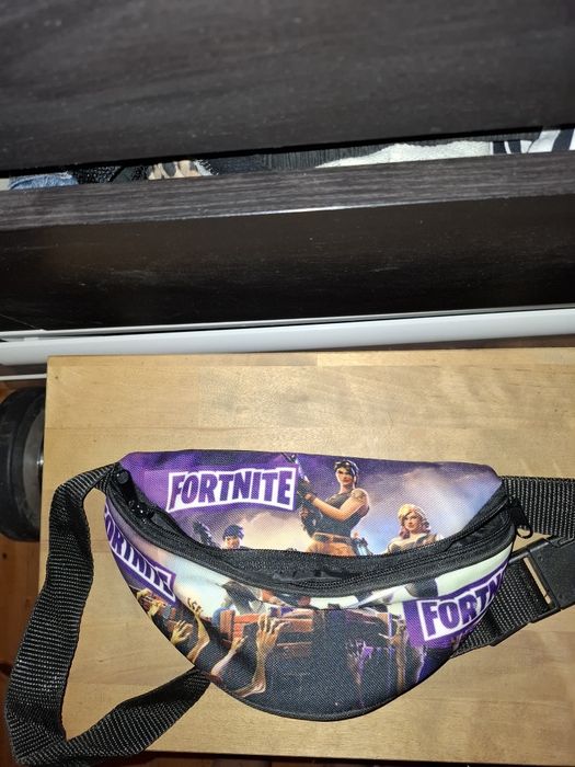 Fortnite saszetka nerka