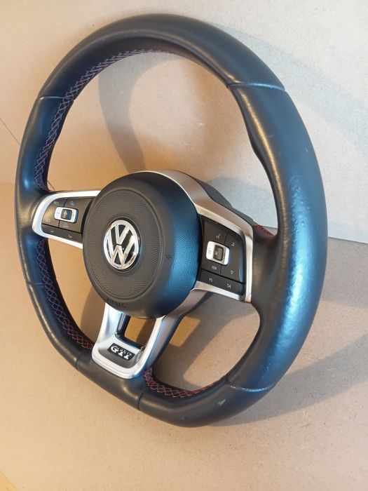 Volante VW Golf GTI