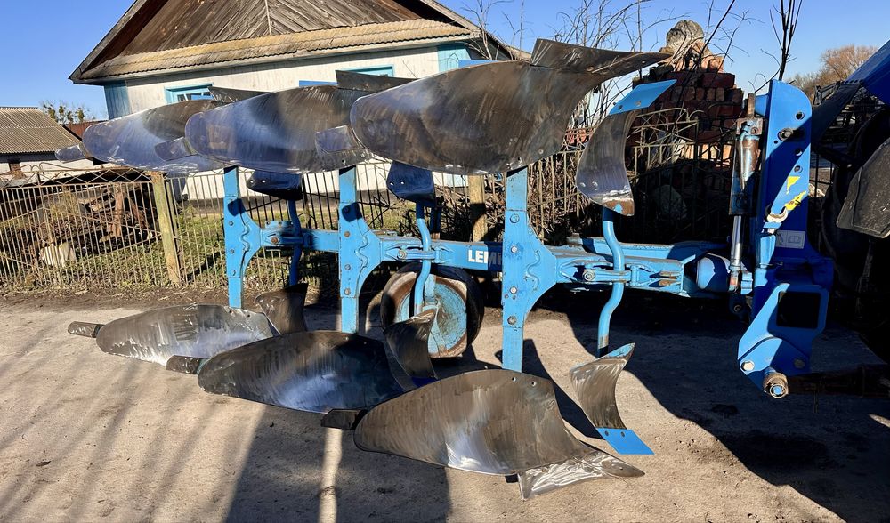 Lemken opal 110 N97 переворотний плуг кукурудзяний 4 корпуси