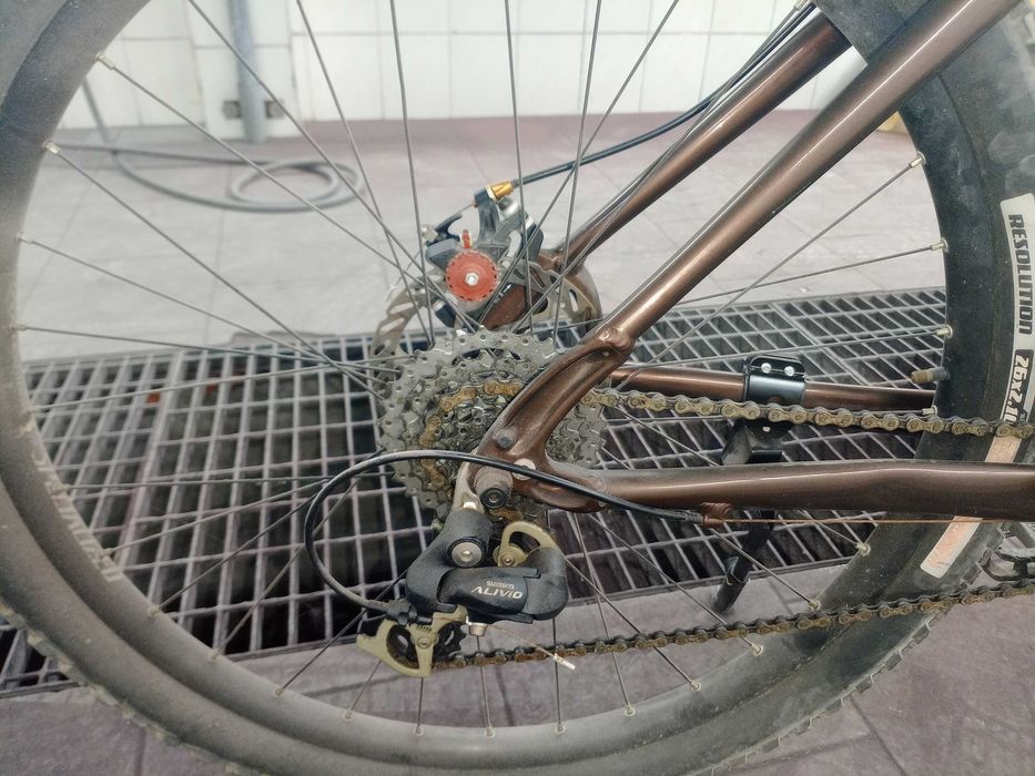 Bicicleta BTT Specialized Hardrock (Roda 26) – Travões de Disco (Negociável)