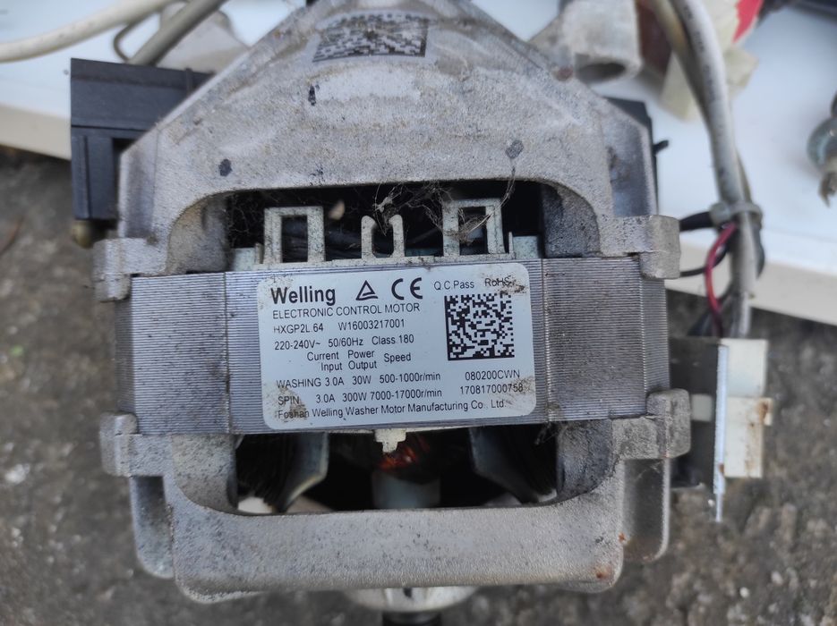 Стиральная машина Indesit на запчасти