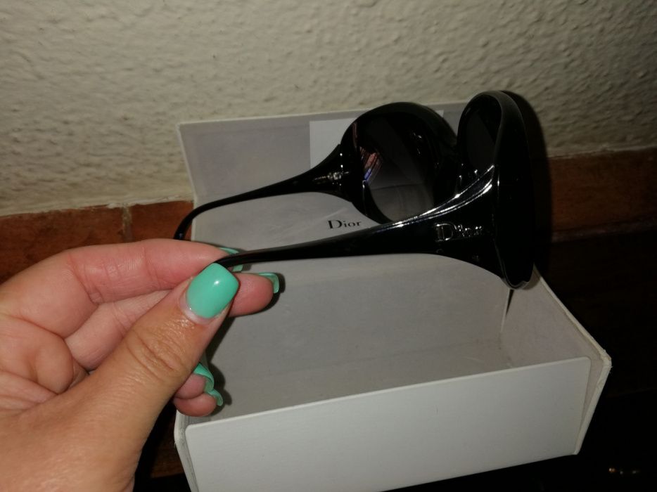 Óculos de sol C. Dior originais