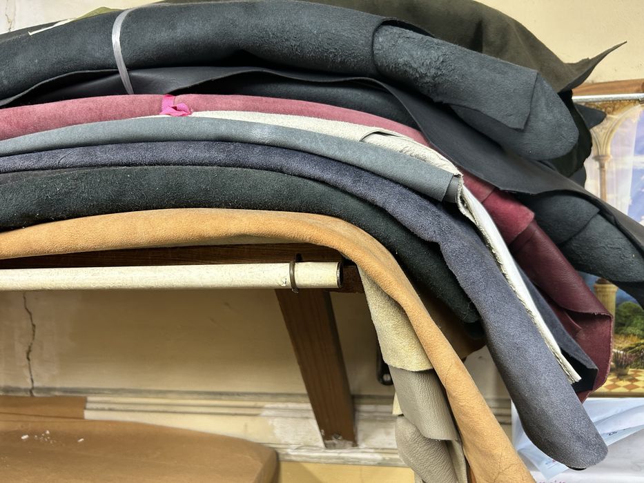 Vende-se peles nunca usadas