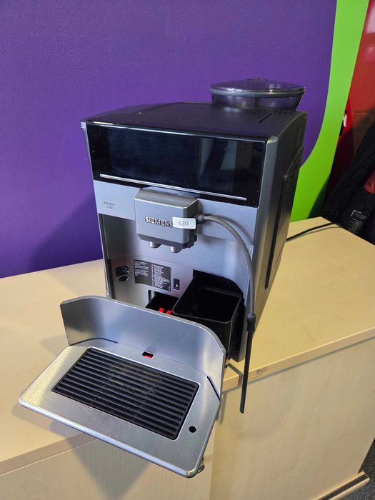 Ekspres Siemens EQ.6 Plus - uszkodzony