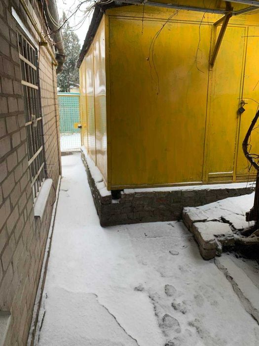 Продам частину домоволодіння (30кв.м)/ район пр. Науки/ Нагорка.