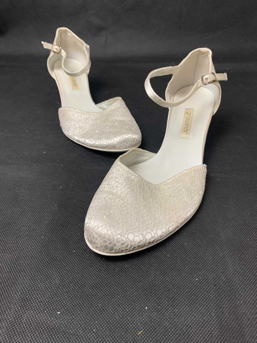 Buty ślubne czółenka Growikar 41 kaczuszki ecru sprzączka vintage y2k