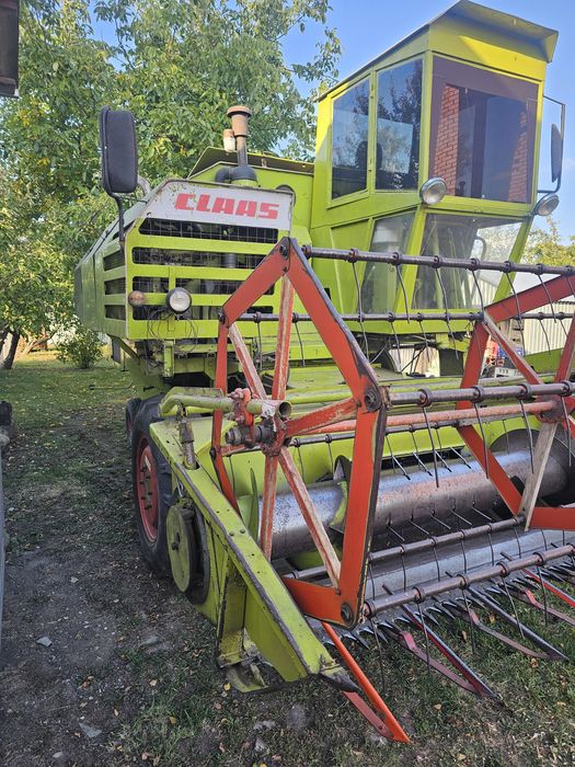 Комбайн Claas Consul