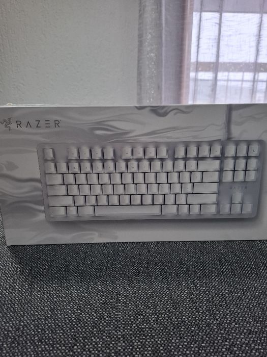 Razer BlackWidow Lite Keyboard + Glorious RGB Mouse64284483908865120