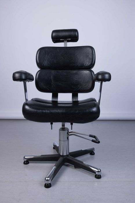 Cadeira Estilo Vintage/Barbearia Preta Ajustável – Estrutura Metal