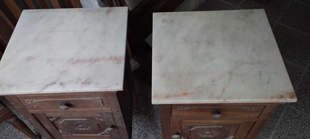 Mesa de cabeceira (2 uni)