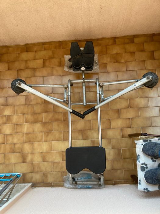 Rowing Machine447453656190167040