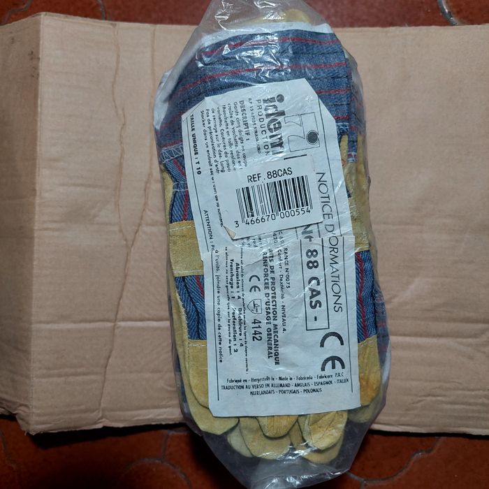 12 Pares de Luvas Americanas - Novas