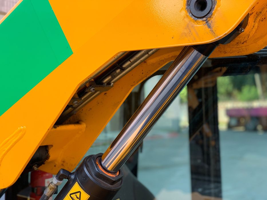 Телескопічний навантажувач JCB 525-60 Телескопический погрузчик 2,5т