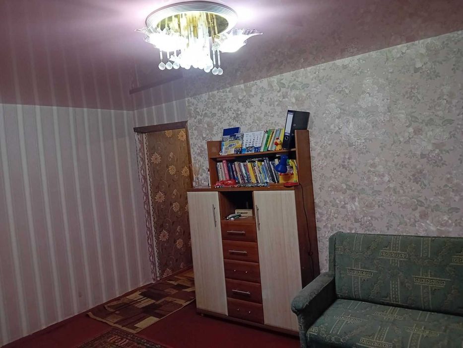 Продаж частини будинку